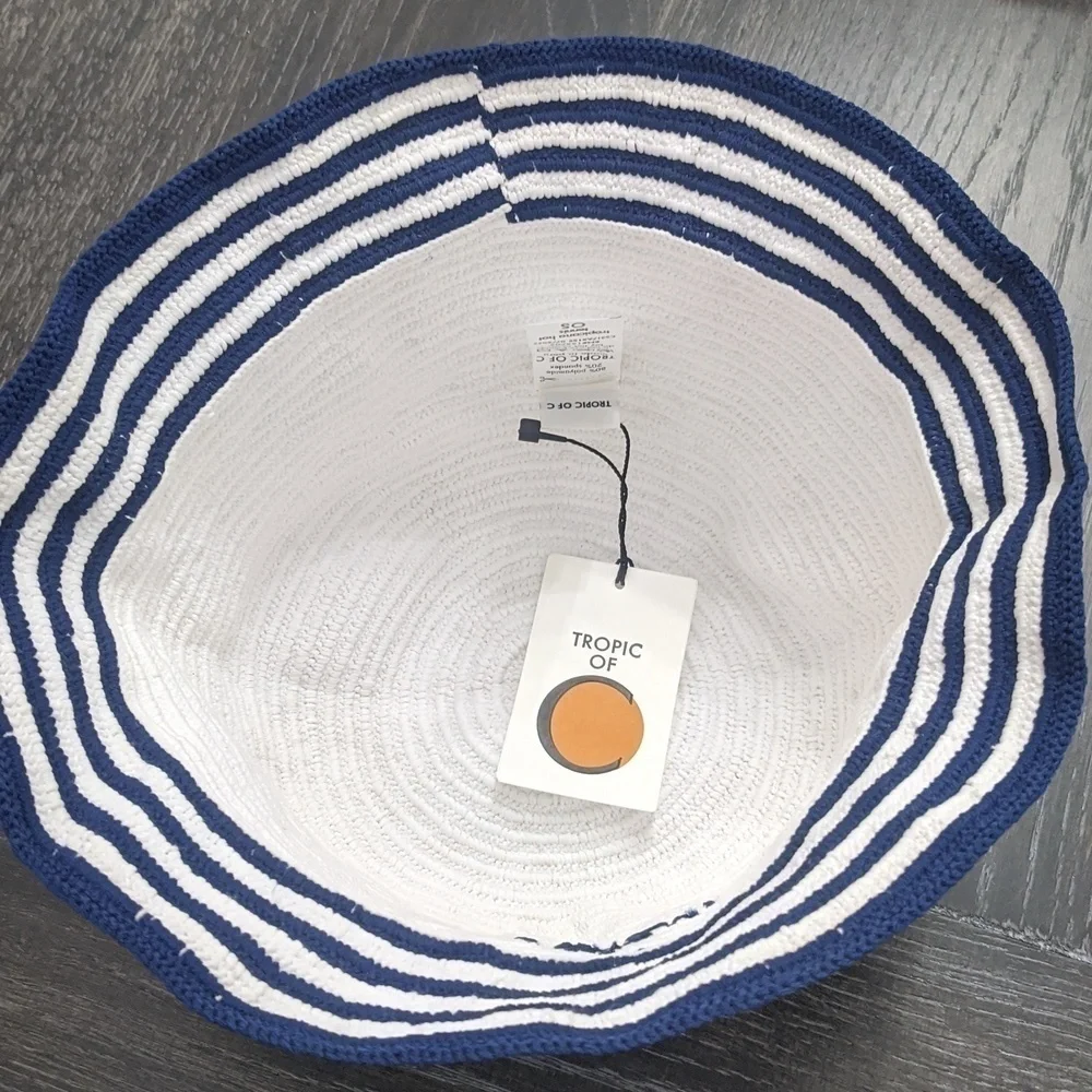 NWT Tropic of C x LVR | Tropicana Knit Bucket Hat